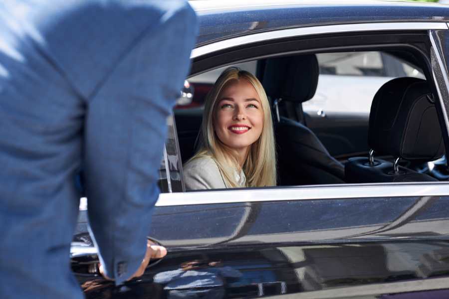 Family-Car-Service
