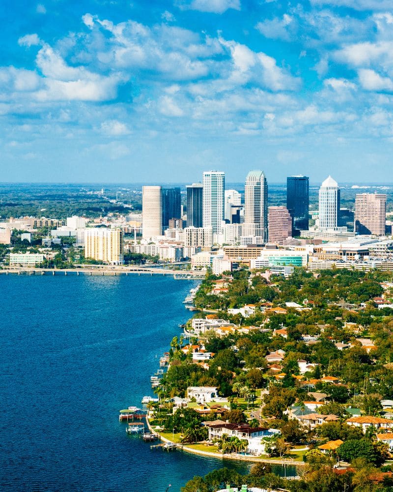 Tampa Airport Transportation Across the Bay Area